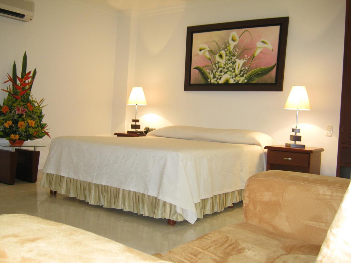 Hotel Sol Dorado Villavicencio Exterior photo